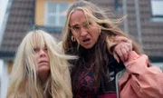 Dough – Fette Beute Staffel 1 Folge 8 Gemeinsam sind sie stark: Helena Af Sandeberg als Malou , Bianca Kronlöf als Liana
