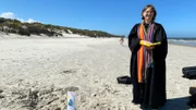 Inselpastorin Stefanie Lohmann kam aus dem Weserbergland nach Juist. Mit ihren neuen Ideen möchte sie die Juister und die Urlauber ansprechen.