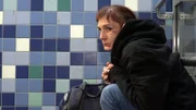 Carola (36) hat sich von ihrem Freund Stefan getrennt und hat jetzt keine Bleibe mehr.