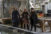 (v.l.n.r.) Macy Vaughn (Madeleine Mantock); Mel Vera (Melonie Diaz); Maggie Vera (Sarah Jeffery)