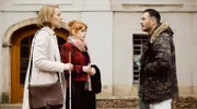 Tarek Naumann, dem Hehlerei vorgeworfen wird, bemüht sich um anwaltliche Hilfe durch Romy Heiland und ihre Assistentin Tilly Vogel.