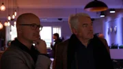 Karsten Schwanke und Manfred Broy (rechts) besuchen das Werk 1. Dort erhalten Start Ups Unterstützung beim Sprung in die neue digitale Wirtschaft.
