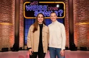 Treten bei "Wer weiß denn sowas?" als Kandidatinnen an: Die Fußballspielerinnen Lena Oberdorf (l.) und Alexandra Popp (r.).