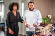 Tracee Ellis Ross (Rainbow ‚Bow‘ Johnson), Anthony Anderson (Andre ‚Dre‘ Johnson).