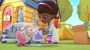 DOC MCSTUFFINS - "Doc McStuffins Goes McMobile" - Doc and her dad build a mobile clinic so she can fix toys when she's away from home. This episode of Disney Junior's "Doc McStuffins" airs FRIDAY, SEPTEMBER 6 (10:00 AM - 10:30 AM ET/PT) on Disney Junior. (DISNEY JUNIOR) LAMBY, DOC