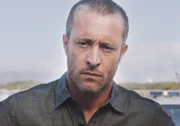 Der Fall einer vom Friedhof gestohlenen Leiche hält das Team um McGarrett (Alex O'Loughlin) in Atem ...