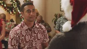 Junior (Beulah Koale) wird mit einem ganz besonderen Weihnachtsgeschenk überrascht ...