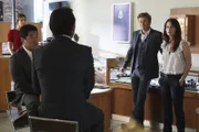 Das Team ermittelt in einem neuen Fall. Dabei stoßen sie auf den Juwelier Hugo Joubert. Doch hat er wirklich etwas damit zu tun?