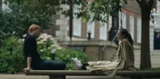 In einem Londoner Park treffen sich Jack (Domhnall Gleeson) und Alice (Andrea Riseborough) nach Jahren wieder. Sie gesteht ihm, dass sie gerne Mutter werden und sich künstlich befruchten lassen möchte.