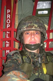 Annika Schröder war mit 25 in ihrem ersten Auslandseinsatz und wurde Teil des schwersten Gefechts der Bundeswehrgeschichte.
