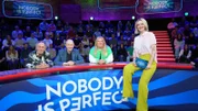 v.li.n.re.: Hugo Egon Balder, Mike Krüger, Ilka Bessin und Moderatorin Ariane Alter