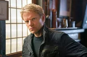 ARD Degeto KOMMISSAR VAN DER VALK - DUELL IN AMSTERDAM, "Van der Valk - Love in Amsterdam", am Montag (01.06.20) um 21:45 Uhr im ERSTEN. Kommissar Piet Van der Valk (Marc Warren) ermittelt mit klarer Kante.