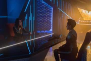 Philippa Georgiou (Michelle Yeoh ,l.) und Michael Burnham (Sonequa Martin-Green ,r.)