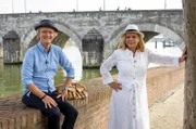 Genießen den gemeinsamen Tag in Maastricht: Pierre M. Krause und Marijke Amado.