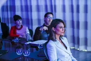 Georgina Reilly (Piper), Dan Bucatinsky (Lewis), Nathalie Kelley (Noa).