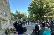 Gedenkfeier am 09.05.2025 für die Opfer der REIMAHG. Dieses Jahr wurde eine Glocke eingeweiht, die aus Metallresten der REIMAHG gegossen wurde.