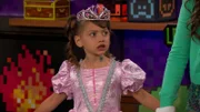 Chloe Thunderman (Maya Le Clark)