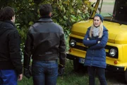Yvonne (Alexa Eilers) fordert, dass die beiden Streithähne sich endlich wieder versöhnen.