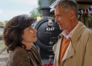 Rosamunde Pilcher - In der Mitte eines Lebens Fast wäre Ella unter den Zug gekommen: Marijam Agischewa als Ella, Dietrich Adam als Richard