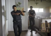 Jesse Boone (Noah Mills, l.); Kai Holman (Alex Tarrant, r.)