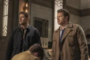 L-R: Dean Winchester (Jensen Ackles) and Castiel (Misha Collins)