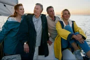 Unzertrennliches Quartett, v.li.: Henny Reents als Christiane Schmider, Dirk Borchardt als Peer Kaminski, Alexander Schubert als Olaf Hummel, Tanja Wedhorn als Nora Kaminski