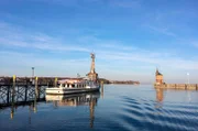 Hafeneinfahrt von Konstanz mit Imperia-Statue