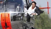 Ben (Tom Beck) und Semir versuchen aus der Luft Bens gekidnappte Schwester aus dem Wagen ihres Entführers zu retten...