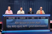 Die Kandidat:innen (v.l.n.r.): Kristine Petersen, Florian Plaaß, Mai Nguyen und Oliver Müller.