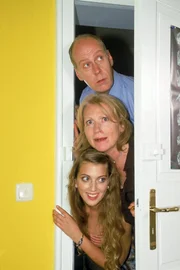 (von oben) Hendrik (Gottfried Vollmer), Anke (Maren Kroymann) und Claudia (Nora Binder)
