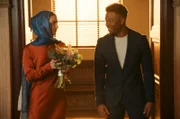 Special Agent Fatima Namazi (Medalion Rahimi, l.); Devin Rountree (Caleb Castille, r.)