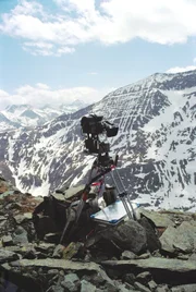 Remote Head (Still Cam Remote System) für Dreharbeiten mit Steinböcken und Murmeltieren.