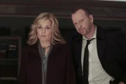 Amy Carlson (Linda Reagan), Donnie Wahlberg (Danny Reagan).