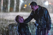 Kevin Bingham (Joseph Sikora, l.), Hank Voight (Jason Beghe)