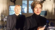 Die Waffenschieberin Lea van Kerkhoven (Astrid M. Fünderich) beauftragt Golsen (Dirc Simpson) damit, die Polizisten Kranich und Gerkhan aus dem Weg zu räumen...