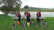 Für viele Menschen ist Grillen eine Leidenschaft. Weitere Fotos erhalten Sie auf Anfrage.