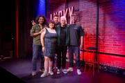 Von links: Ankur, Teresa Reichl, Simon Stäblein, Michael Mittermeier und Hendrik Brehmer.