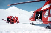 Bis zu 17.000 Notrufe erreichen die Schweizerische Rettungsflugwacht Rega pro Jahr landesweit. Hier im Oberengadin sind es etwa 600 Einsätze.