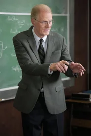 Dr. Linkletter (Ed Begley jr.)