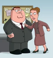 Peter (l.) setzt alles daran, in die Chefetage aufzusteigen. Wird seine Chefin Angela (r.) schon bald bereuen, sich für ihn eingesetzt zu haben?