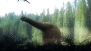 Wenn es um die Farbe von Dinosauriern geht, müssen Illustratoren und Filmemacher ihre Fantasie spielen lassen, denn schließlich ist von der Haut der Riesenechsen nach Jahrmillionen nichts übrig geblieben. Paläontologe Phil Manning - bekannt für seine unkonventionelle Herangehensweise - lässt sich davon nicht schrecken. Modernste chemische und physikalische Analyseverfahren sollen dabei helfen, in einem Fossil die Überreste von Pigmenten aufzuspüren, die der Dino-Haut einst ihre charakteristische Färbung verliehen. Wird Phil dieser sensationelle wissenschaftliche Durchbruch gelingen?