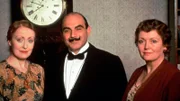 v.l.n.r. Miss Lemon, (Pauline Moran), Poirot (David Suchet) und Mrs Hubbard (Sarah Badel).