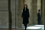 Clare Quayle (Nazanin Boniadi)
