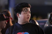 Eddie Huang (Hudson Yang)