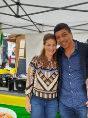 Claudia Pupeter und Giovane Élber auf dem Internationalen Samba-Festival Coburg.