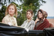Duchess Monmouth gespielt von Lilly Travers, Queen Victoria gespielt von Jenna Coleman und Princess Feodora gespielt von Kate Fleetwood.