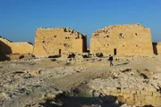Taposiris Magna, Ägypten - Innenwände des Taposiris Magna-Tempels.