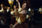 Louise (Sarah Winter)