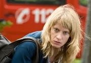 Sophie Haas (Caroline Peters, l.) platzt vor Tatendrang. Sie will die ungeklärten Fälle ihres Vorgängers aufklären.