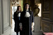 Chevalier (Evan Williams), Monsieur (Alexander Vlahos)